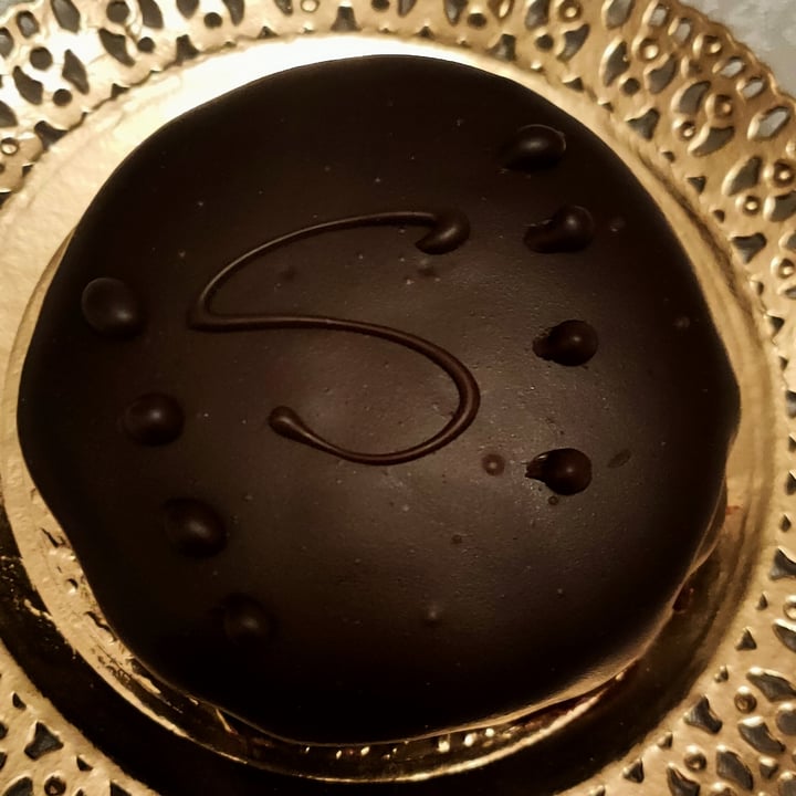 photo of Leccornie Sacher shared by @siltra77 on  28 Nov 2021 - review