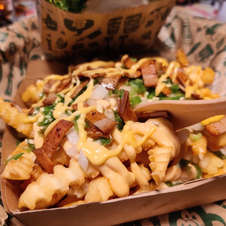 review photo of Bastard Burgers Hötorget Animal Friendly Style Fries shared by @vegangio on 23 Aug 2022 - review
