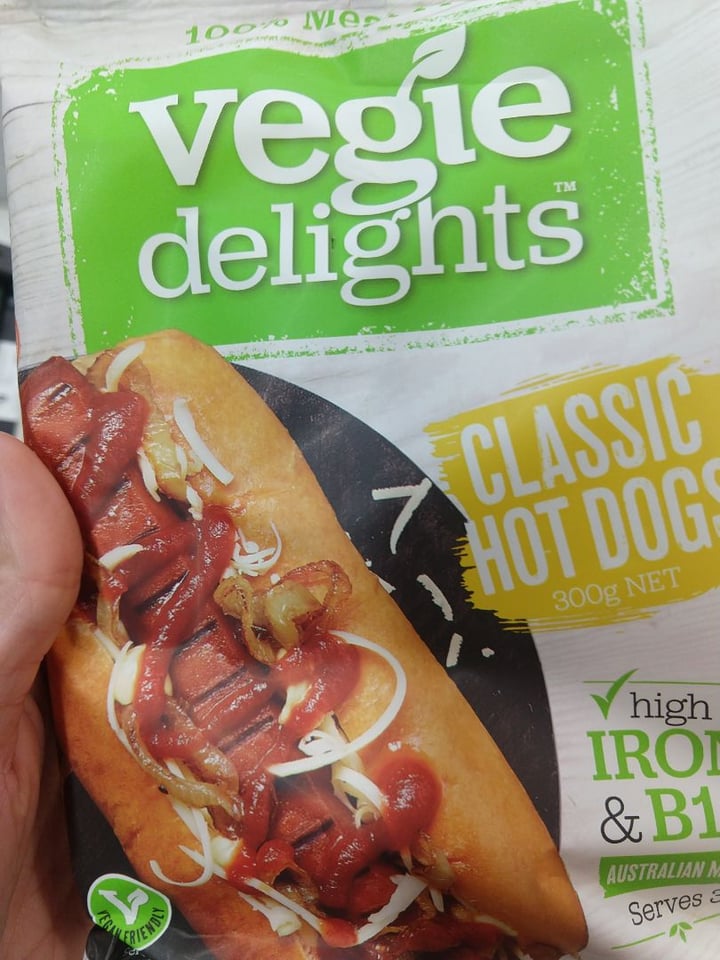 photo of Vegie Delights Classic Hot Dogs shared by @andreavaldivia on  26 Feb 2020 - review