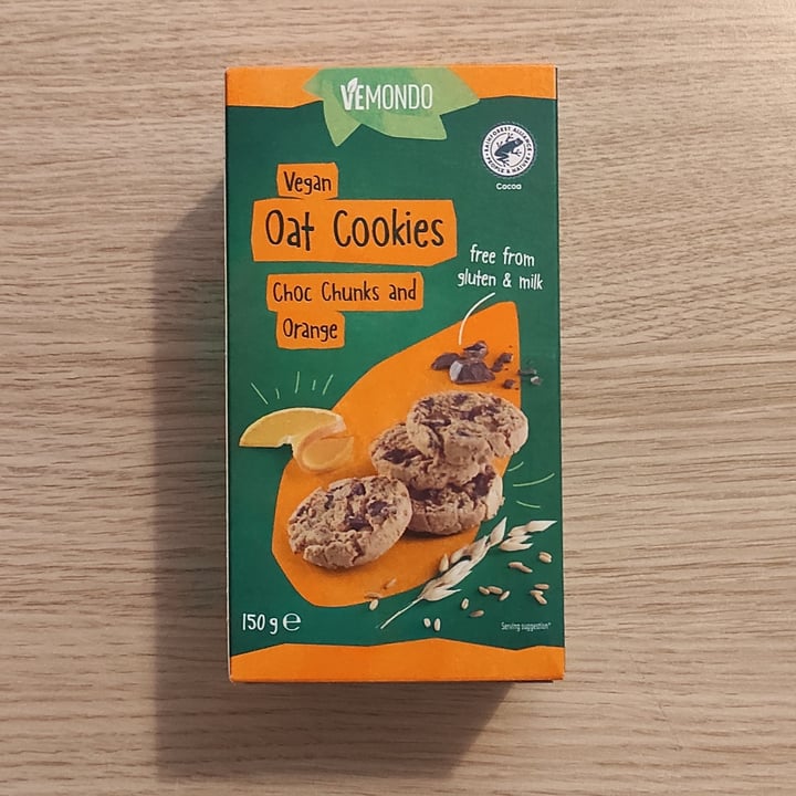 photo of Vemondo  Oat cookies - Choc Chunks and Orange shared by @danilelaht on  24 Jun 2022 - review