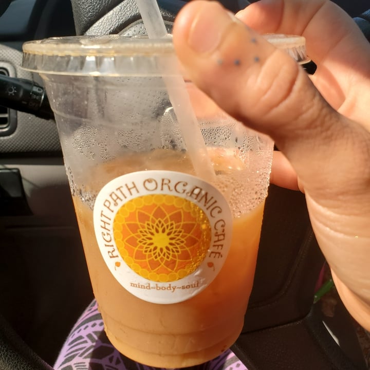 photo of Right Path Organic Cafe Iced Dirty Chai Latte shared by @sarbear420 on  11 Sep 2021 - review