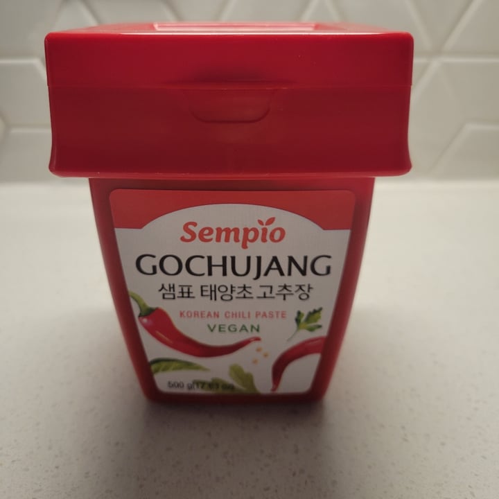 photo of Sempio Gochujang korean chili paste shared by @migithealien on  19 Apr 2022 - review