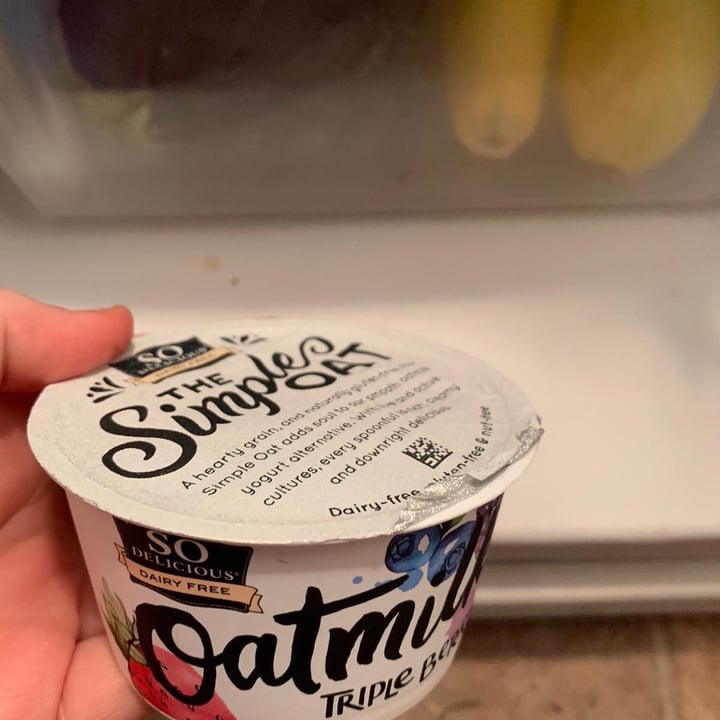 photo of So Delicious Dairy Free Oatmilk Triple Berry Yogurt shared by @michkaikai on  27 Jun 2020 - review