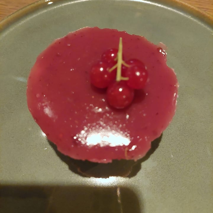 photo of NORI WAY Cheesecake ai frutti rossi shared by @nanai on  11 Dec 2022 - review