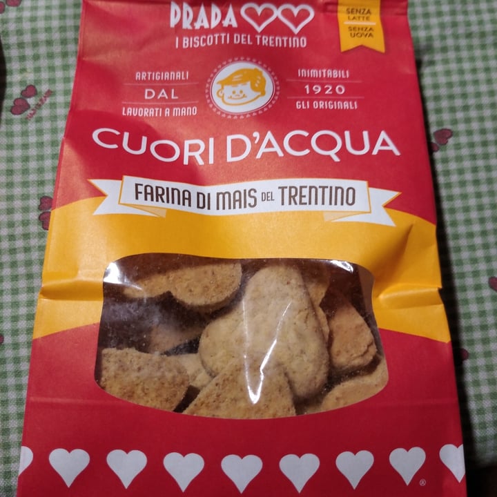 photo of Prada Biscotti Cuori d'acqua shared by @arineko on  23 Apr 2022 - review