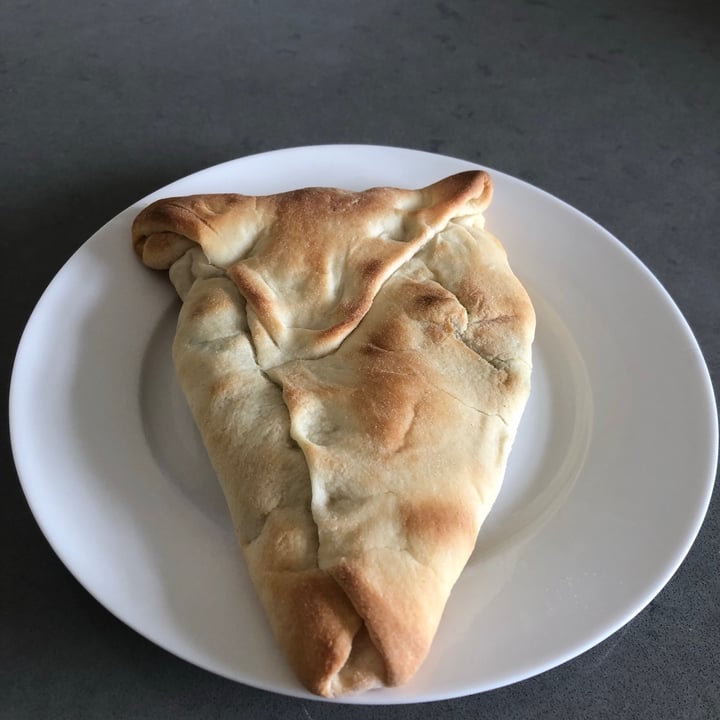review photo of Cedar Bakery Spinach shared by @louiselliott on 31 Oct 2020 - review