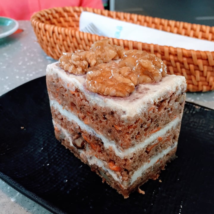 photo of Privé Paragon Carrot Cake shared by @waisum on  18 Oct 2020 - review