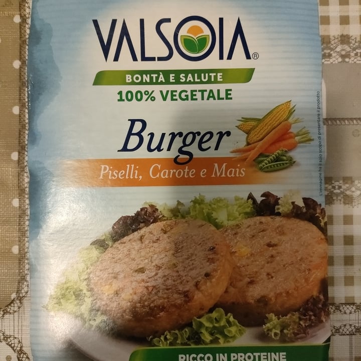 review photo of Valsoia Burger Piselli, carote e mais shared by @sarasnt on 24 Jan 2022 - review
