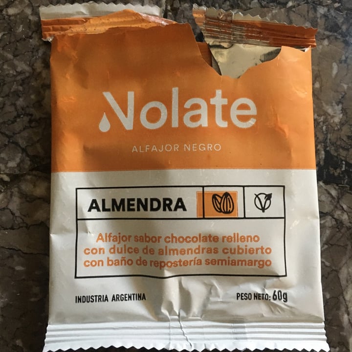 photo of Nolate Alfajor Negro De Almendras shared by @maryoca on  24 Jun 2021 - review