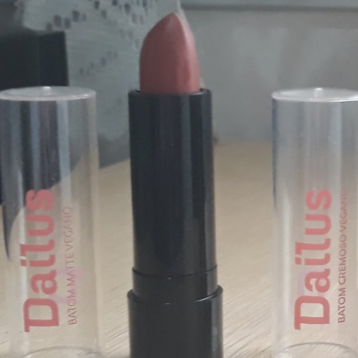 photo of Dailus Batom Matte No. 4 Descontraida shared by @helena1967 on  24 Apr 2022 - review