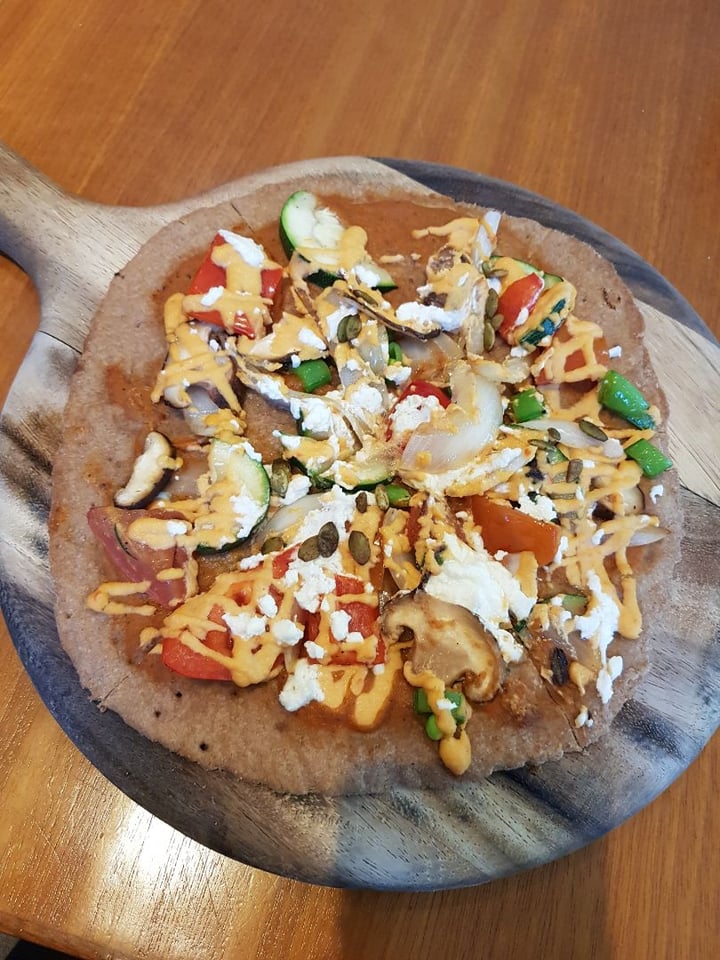 photo of The Living Cafe Veggie delight pizza shared by @shanna on  18 Dec 2019 - review