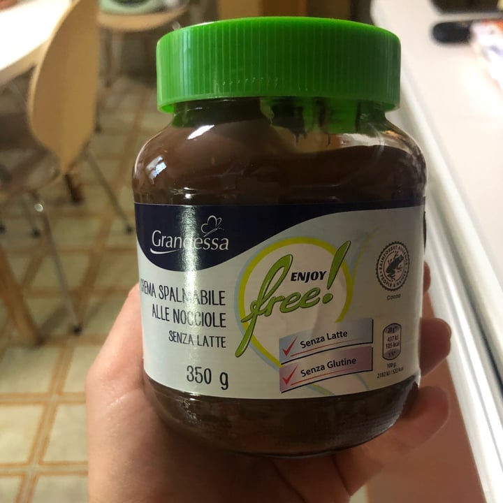 photo of Grandessa Crema Spalmabile Alle Nocciole Senza Latte shared by @amily0293 on  22 Jun 2022 - review