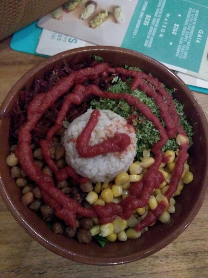 photo of Estilo Veggie Bowl rompe coco shared by @belbel on  09 Aug 2019 - review