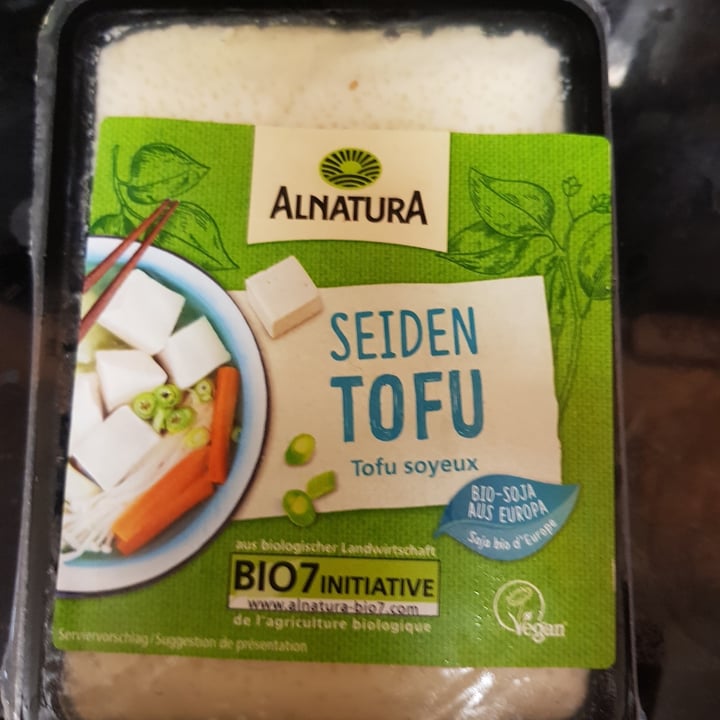 photo of Alnatura Seiden Tofu shared by @weblucas on  24 Dec 2020 - review