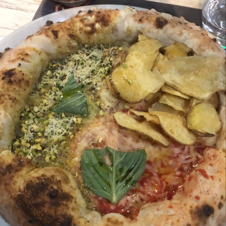 photo of Spicchi d'Autore Vegan Pizza shared by @anto990 on  30 Nov 2021 - review