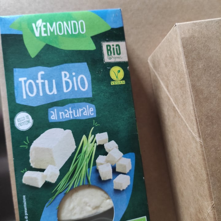 review photo of Vemondo Tofu Bio al naturale shared by @improntevegetali on 23 Apr 2021 - review