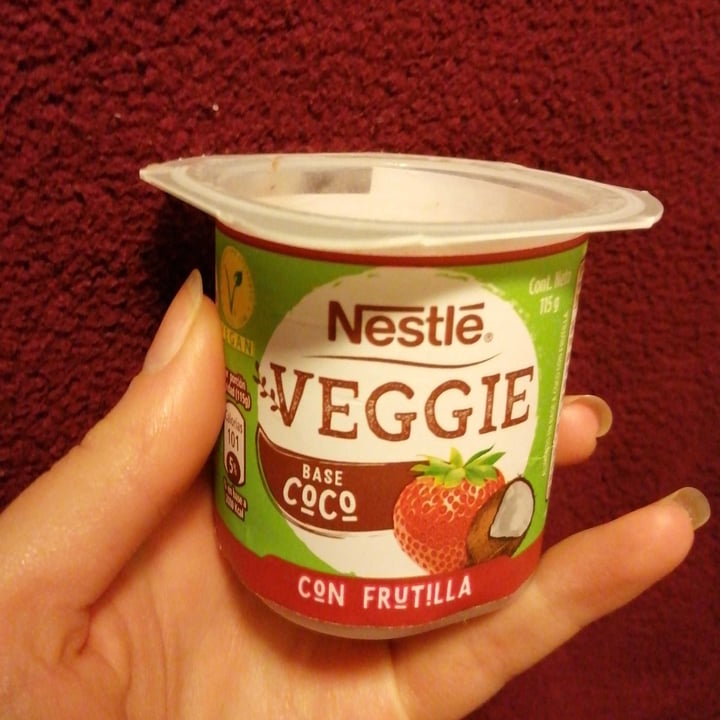 photo of Nestlé Alimento en Base a Coco con Frutillas shared by @paulifariassss on  13 May 2020 - review