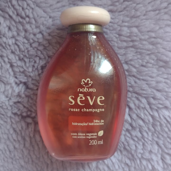 photo of Natura Aceite Corporal Rosas Champagne Sēve shared by @laebanal on  10 Nov 2021 - review