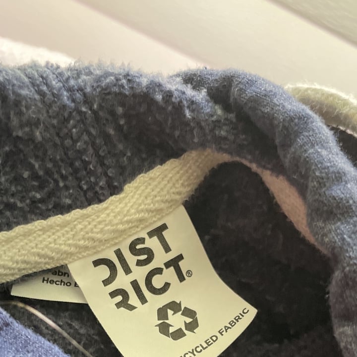photo of District Sweatshirt shared by @mrspeterbilt2003 on  25 May 2022 - review