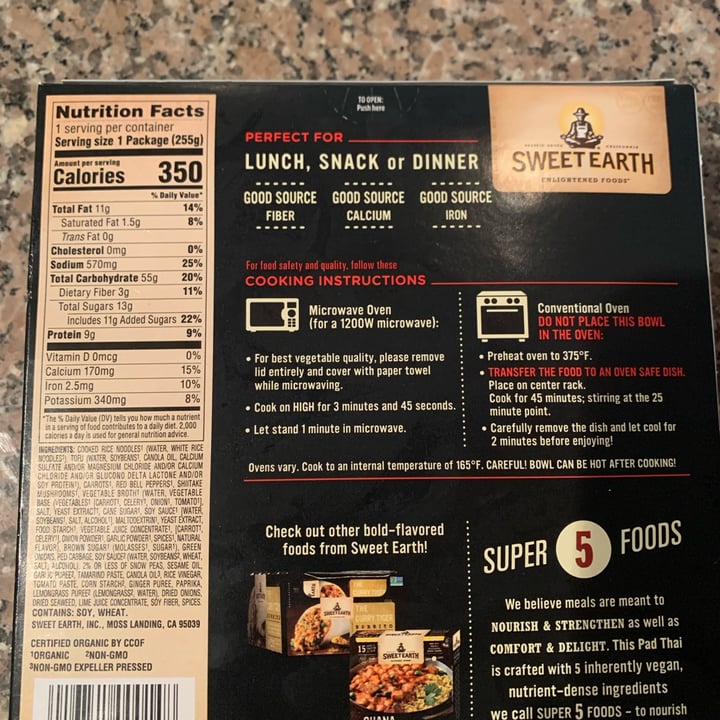 review photo of Sweet Earth Pad Thai shared by @drichi on 09 May 2022 - review