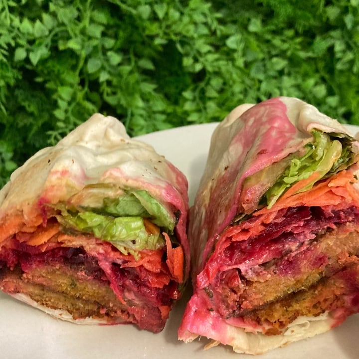 review photo of Tortillas Caseras Palmeaditas Wrap de falafel shared by @vegreening on 14 Jun 2021 - review