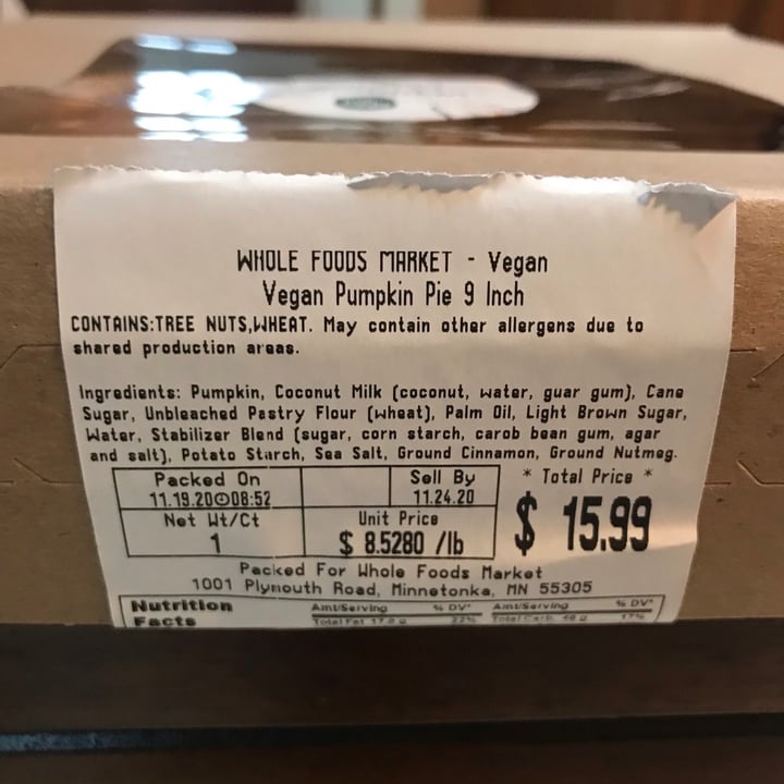 photo of Whole Foods Market Vegan Pumpkin Pie shared by @dianna on  06 Dec 2020 - review