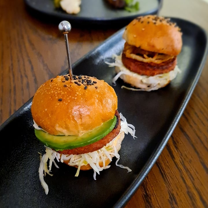 photo of Officina Verde - Ristorante e Bottega Vegana Burger shared by @vegpatti on  05 Apr 2022 - review