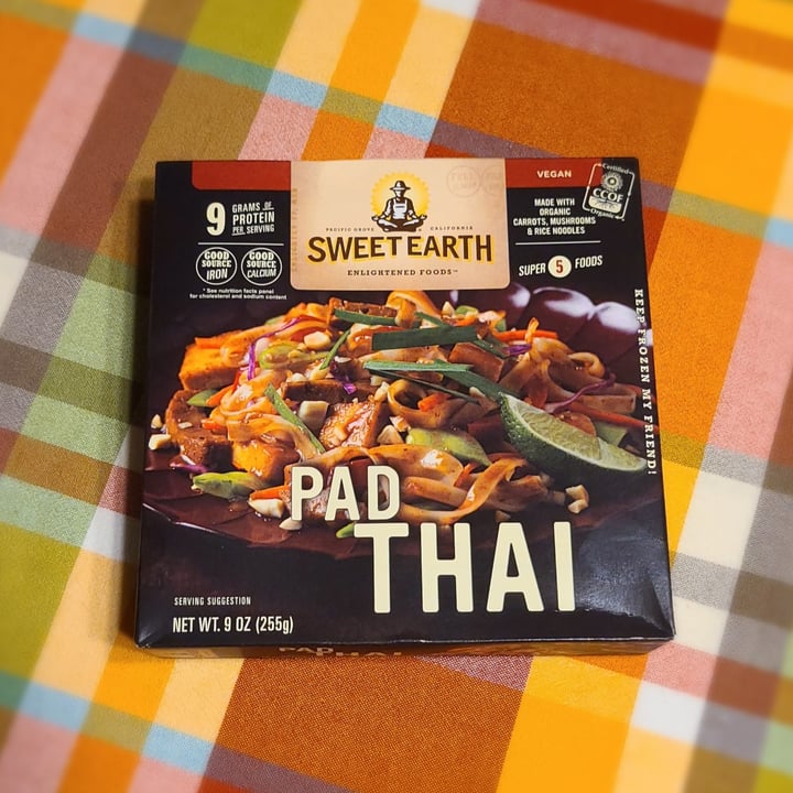 photo of Sweet Earth Pad Thai shared by @agreene428 on  23 Jun 2020 - review