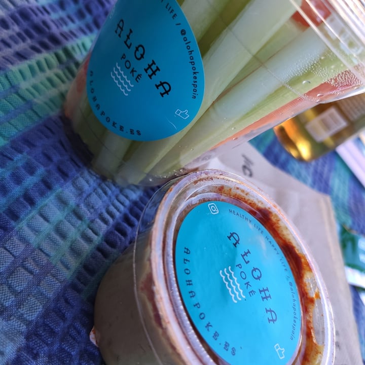 photo of Aloha Poké Hummus con crudités shared by @dexter on  22 Aug 2020 - review