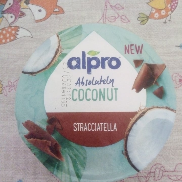 photo of Alpro Absolutely Coconut Stracciatella shared by @silviagianotti on  25 Apr 2022 - review