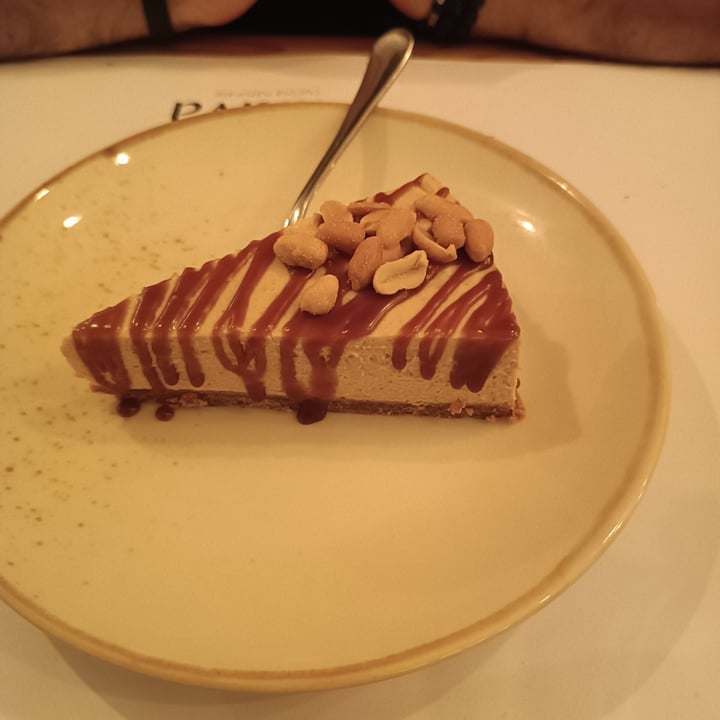 photo of Nativa Ristorante Cheesecake al burro di arachidi e caramello salato shared by @giadab on  06 Oct 2022 - review