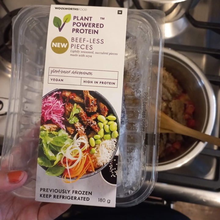 photo of Woolworths Food beef-less pieces shared by @feliciavonzombie on  31 Oct 2022 - review