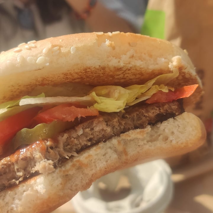 photo of Burger King Plant based burger shared by @sereseriveg on  15 Feb 2022 - review