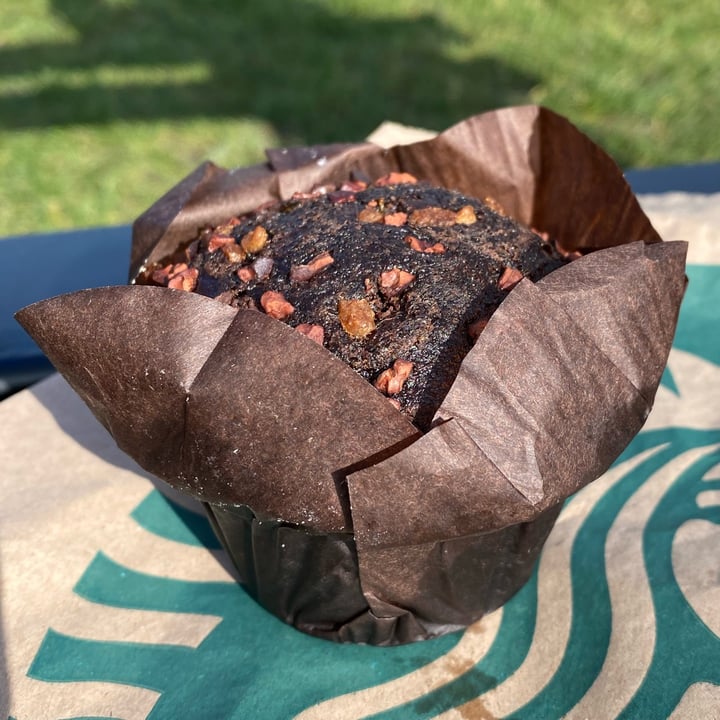 photo of Starbucks Chocolate & Caramel muffin (plant based) shared by @happyhippie269 on  22 Mar 2022 - review