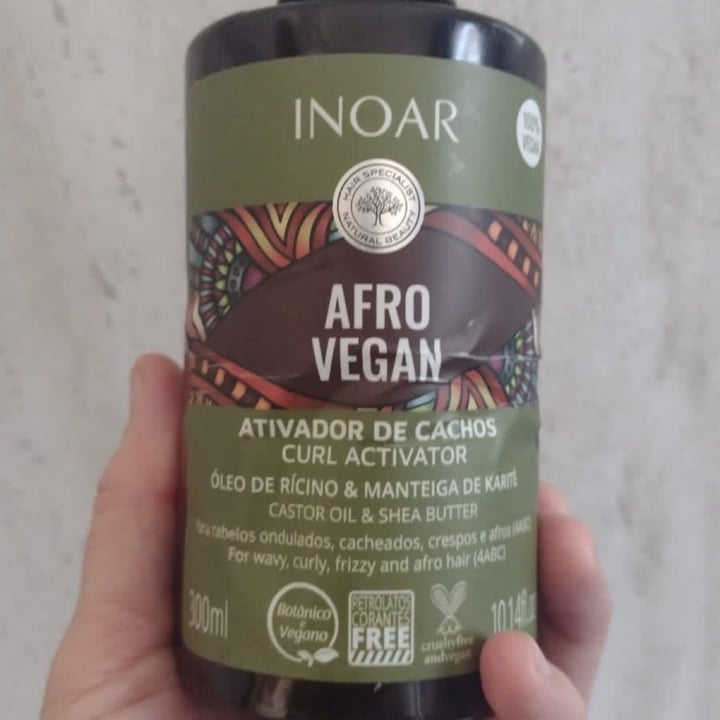 photo of Inoar Afro Vegan Ativador de Cachos shared by @giovana24 on  28 Sep 2022 - review