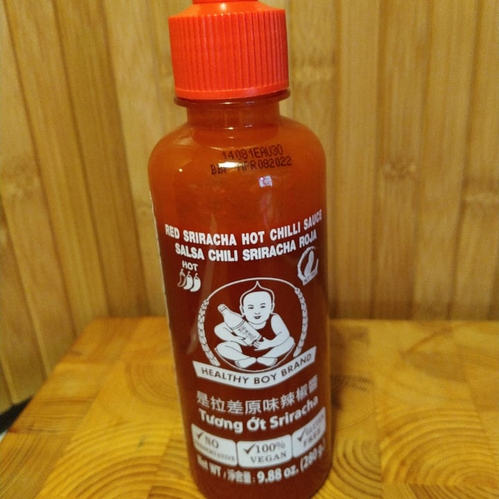 photo of Healthy Boy Brand Sriracha shared by @vege86 on  21 May 2022 - review