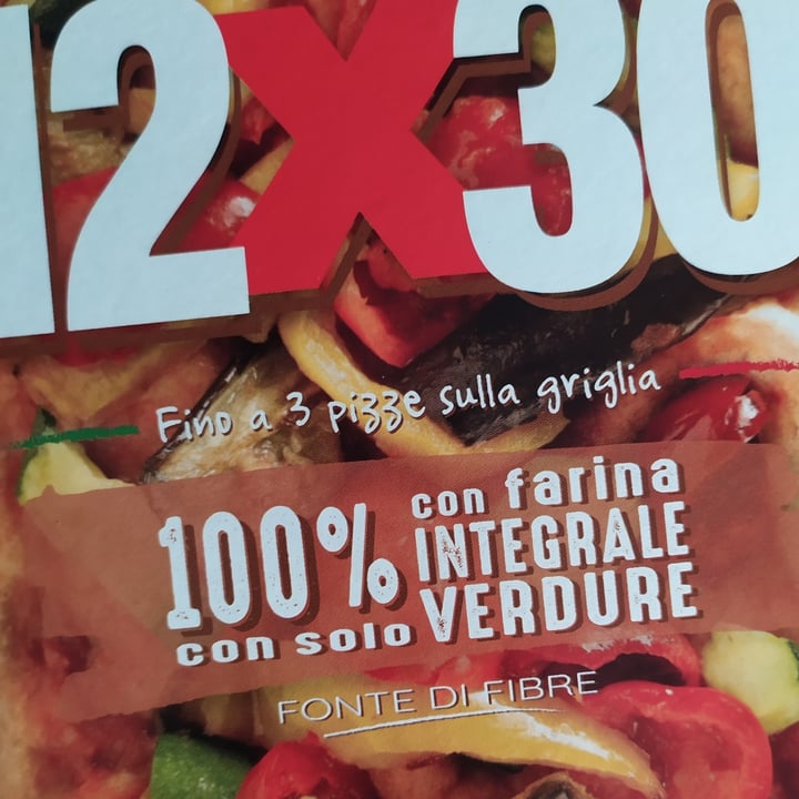 photo of Italpizza pizza con farina integrale e verdure shared by @verveine on  22 Jan 2022 - review