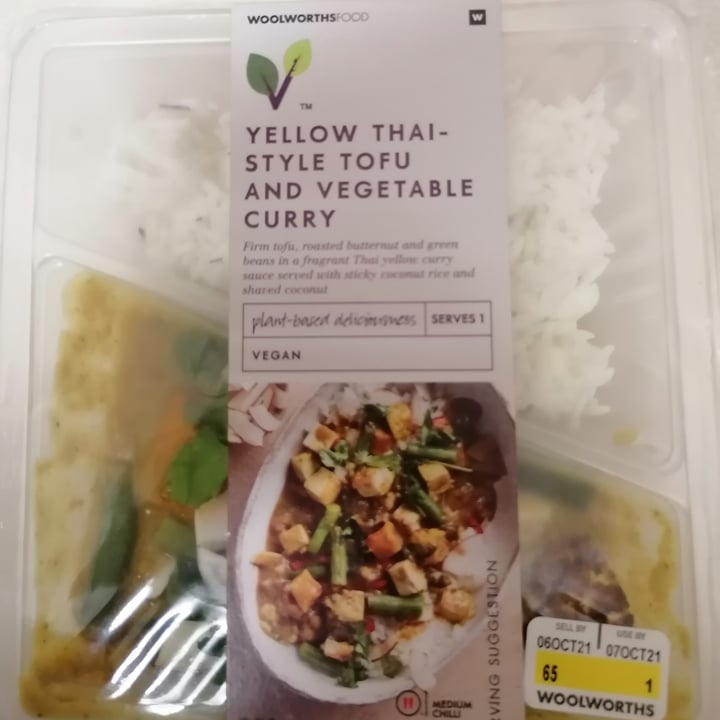 photo of Woolworths Food Yellow Thai-style Tofu and Vegetable Curry shared by @twohappyrescuemutts on  09 Oct 2021 - review