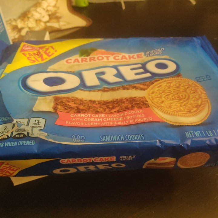 review photo of Mondelēz International Carrot Cake shared by @chartreusehair on 11 Dec 2020 - review