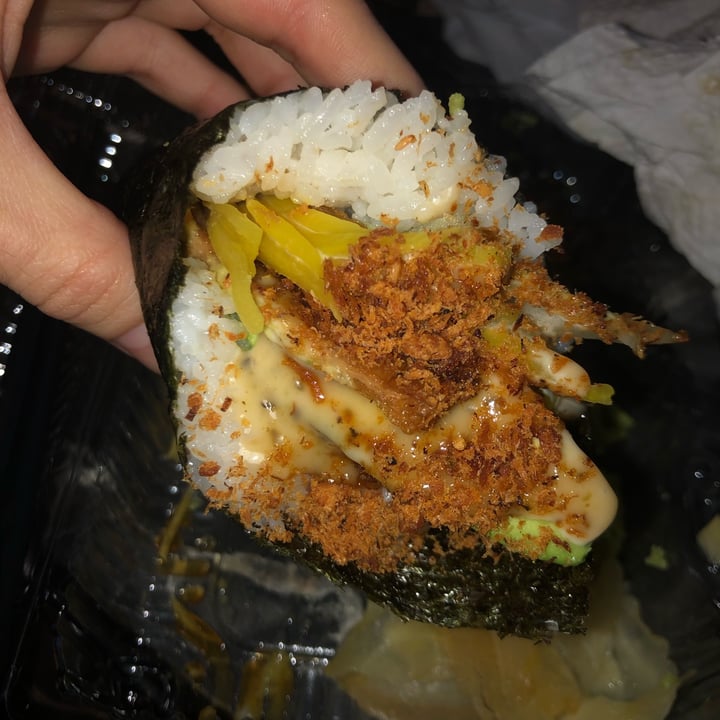 photo of Tenon Vegan Sushi Tenon Hand Roll shared by @tiascaz on  28 Nov 2021 - review