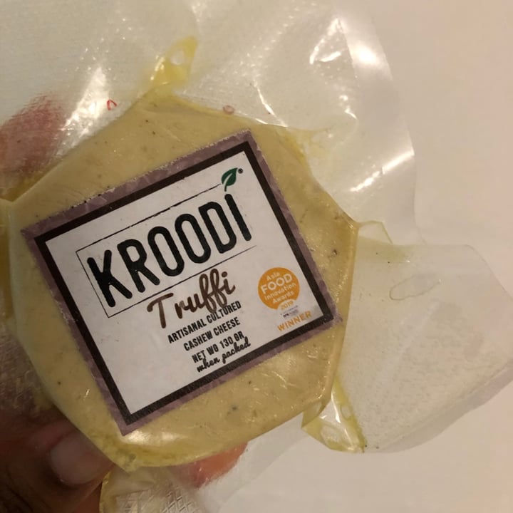 photo of Kroodi Truffi Cultured Cashew Cheese shared by @soniamariakarnail on  29 Apr 2021 - review
