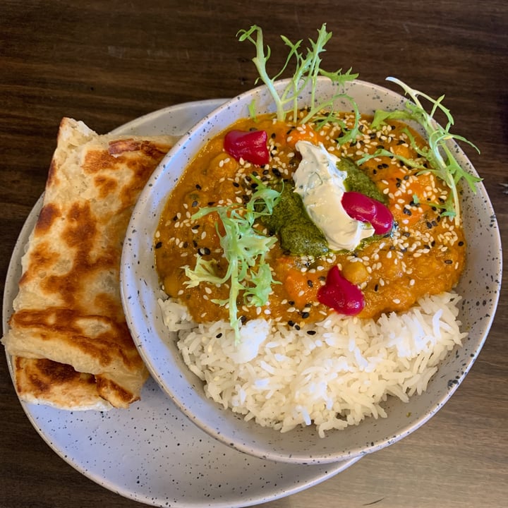 review photo of Hawker chickpea curry shared by @tlennie on 11 May 2020 - review