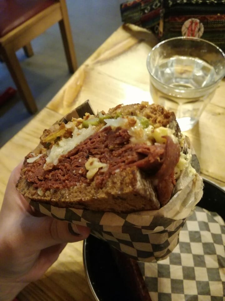 photo of Rudy's Dirty Vegan Diner Reuben shared by @miriamqtt on  04 Feb 2020 - review