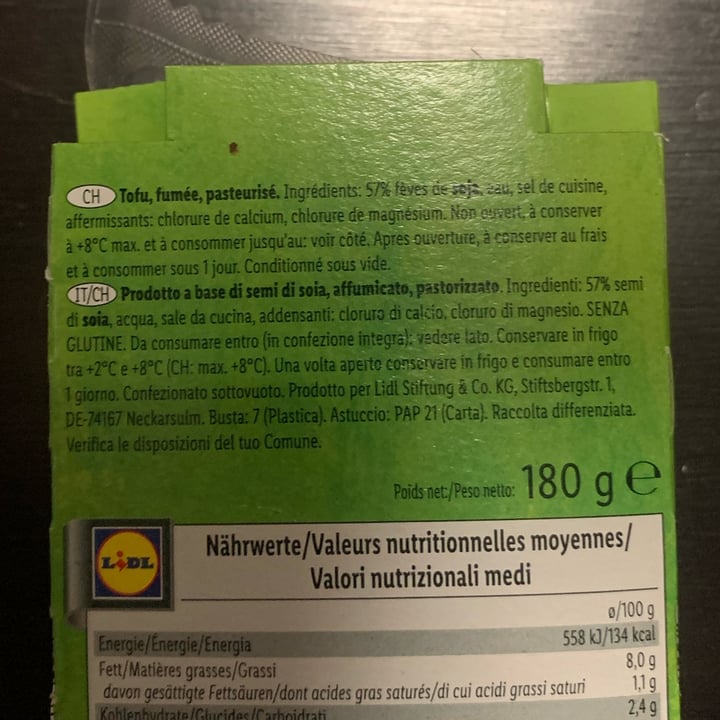 review photo of Vemondo Tofu affumicato shared by @maelstrom on 05 Jan 2022 - review