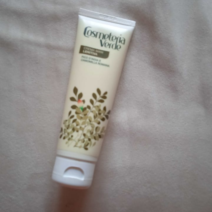 review photo of Valetudo srl Cosmetica verde crema mani shared by @tiffany8dudu on 13 Mar 2022 - review