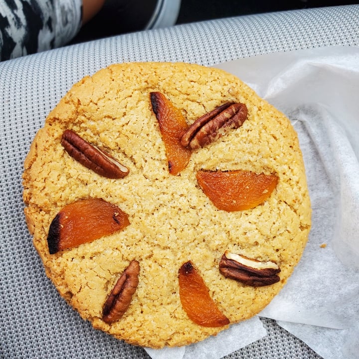 review photo of Agora Downtown Coffee Shop Apricot Pecan Cookie shared by @vecanter on 15 Aug 2020 - review