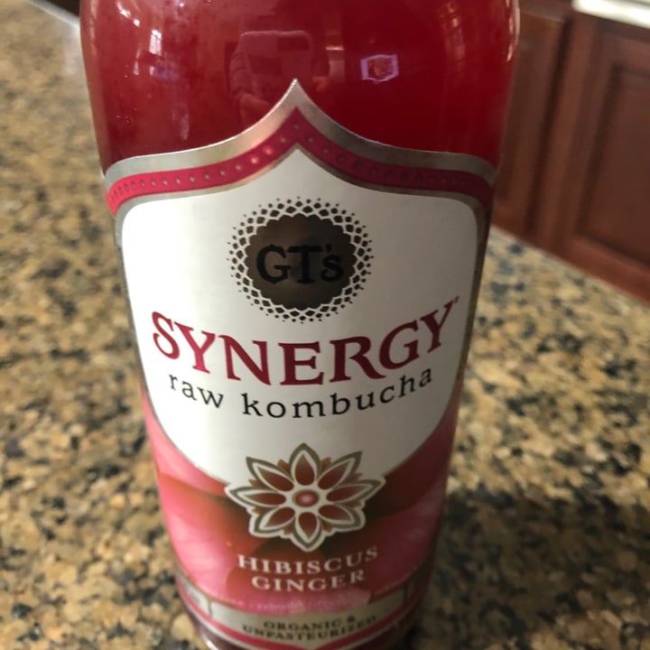 photo of GT’s Living Foods Hibiscus Ginger Kombucha shared by @karenasp on  23 Mar 2021 - review