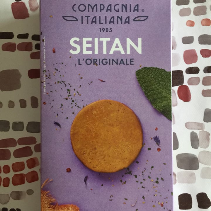 photo of Compagnia Italiana Seitan al farro shared by @martina01 on  11 Mar 2022 - review