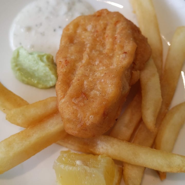 photo of Green Common Singapore Gardein Crab Cake shared by @grimlay on  30 Jun 2021 - review