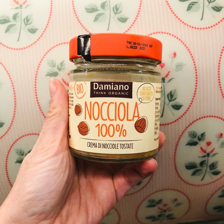 photo of Damiano Crema 100% nocciole shared by @nicole- on  28 Jan 2022 - review